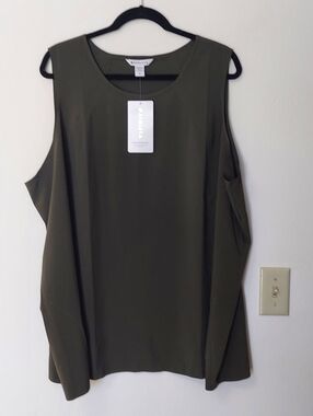 NWT Athleta Zephyr Refined Tank Dark Olive Green Woman's Plus Size 3X